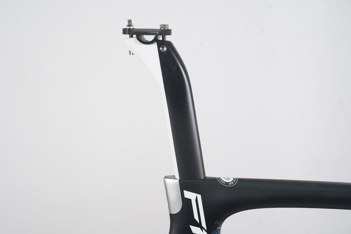 56cm Pinarello Dogma F10 Carbon Rim Brake Frameset