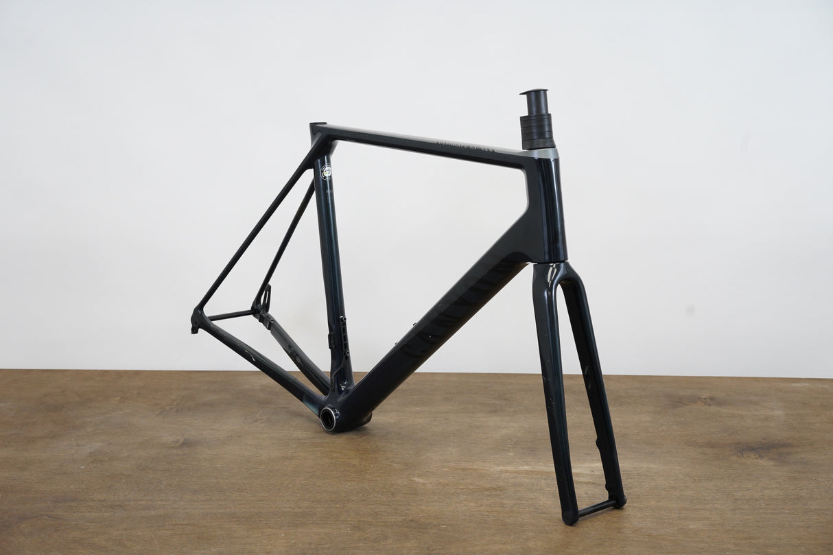 L (Large) Canyon Ultimate CF SLX Carbon Disc Brake Road Frameset *Repaired*