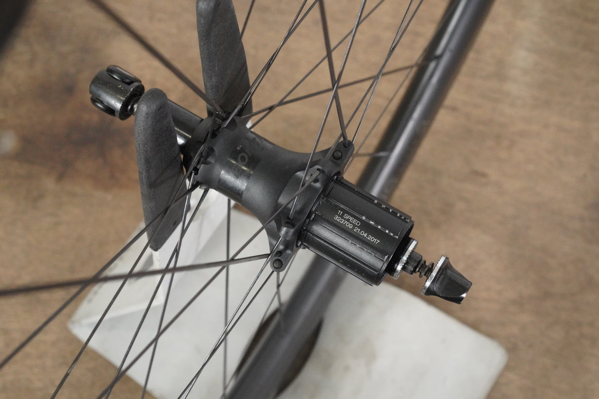 Bontrager Aeolus Pro 3 TLR Carbon Tubeless Clincher Rim Brake Wheelset 11 Speed