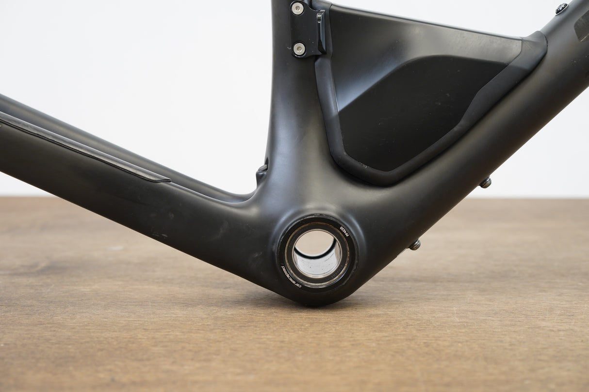 54cm Specialized S-WORKS Diverge Future Shock Carbon Disc Brake Gravel Frameset