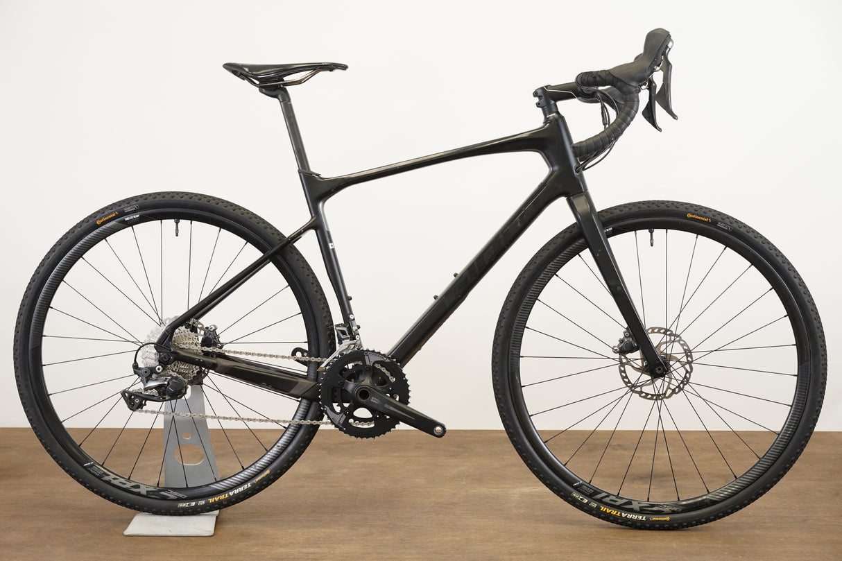 2019 M/L Giant Revolt Ultegra R8000 Carbon All-Road Gravel Hydraulic Disc Bike