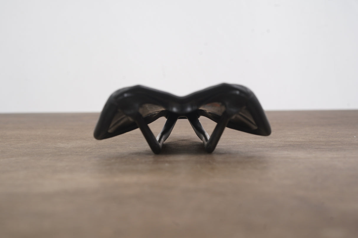 138mm Bontrager Paradigm RXL Carbon Rail Road Saddle 172g