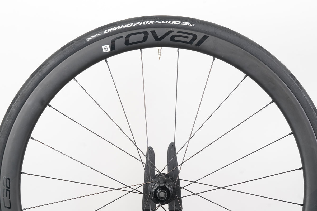 Roval C38 Carbon Tubeless Clincher Disc Brake Wheelset Shimano/SRAM 11 Speed