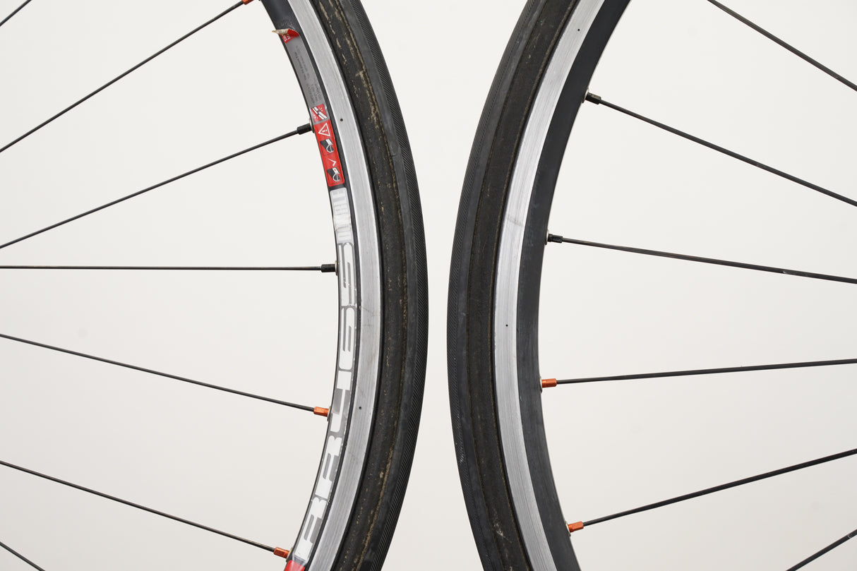 DT Swiss RR 465 DT Swiss 240 Alloy Clincher Rim Brake Wheelset 10 Speed