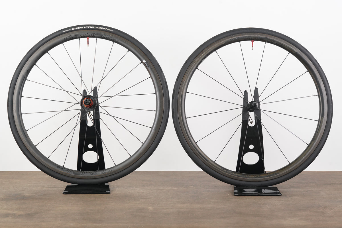Roval CLX 32 Carbon Tubeless Clincher Rim Brake Wheelset Shimano/SRAM 11 Speed
