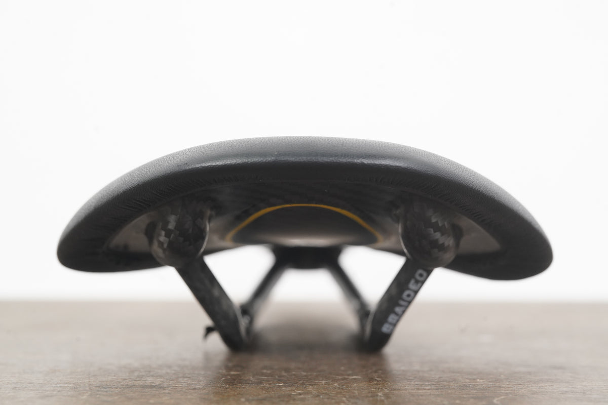 142mm (Regular) Fizik Antares 00 Carbon Road Saddle 140g