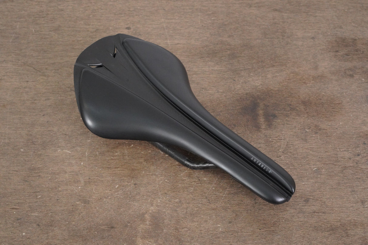 140mm (Regular) Fizik Antares R1 Versus Evo Carbon Rail Road Saddle 174g