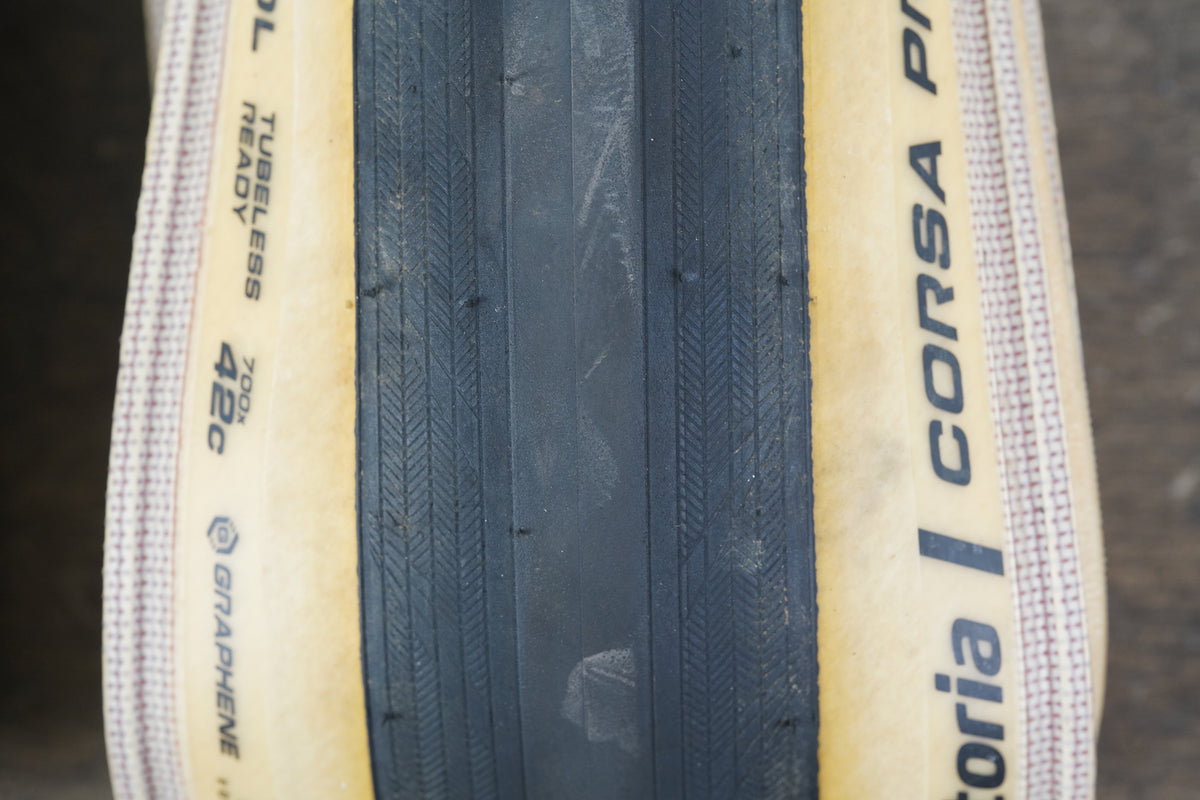 NEW (2) 700x42C 42mm Vittoria Corsa Pro Tubeless Clincher Road Tires