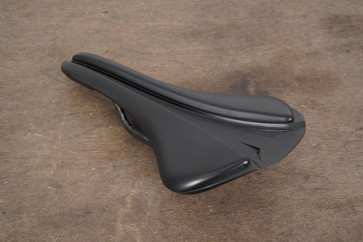 140mm (Regular) Fizik Antares R1 Versus Evo Carbon Rail Road Saddle 174g