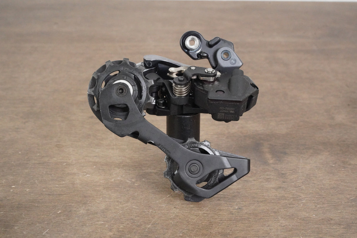 Shimano Ultegra R8070 Di2 11 Speed Electronic Hydraulic Disc Brake Groupset 8070