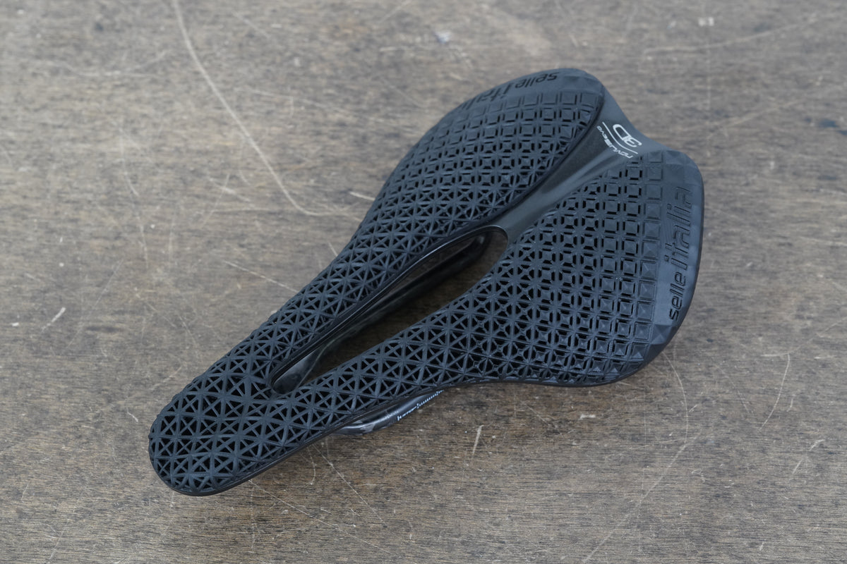 NEW 145mm Selle Italia Novus Boost Evo 3D Kit Carbonio Superflow Road Saddle 213g