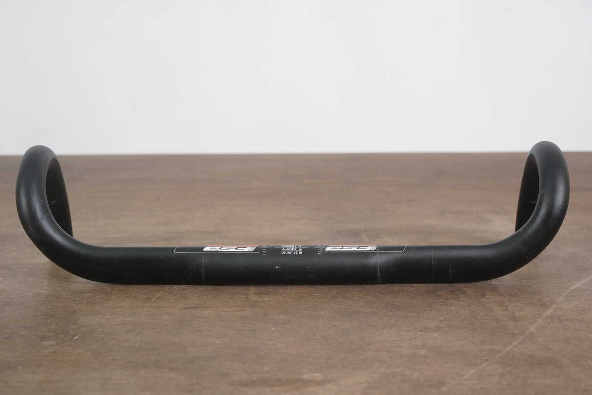 44cm FSA Wing Pro Alloy Compact Road Handlebar 31.8mm