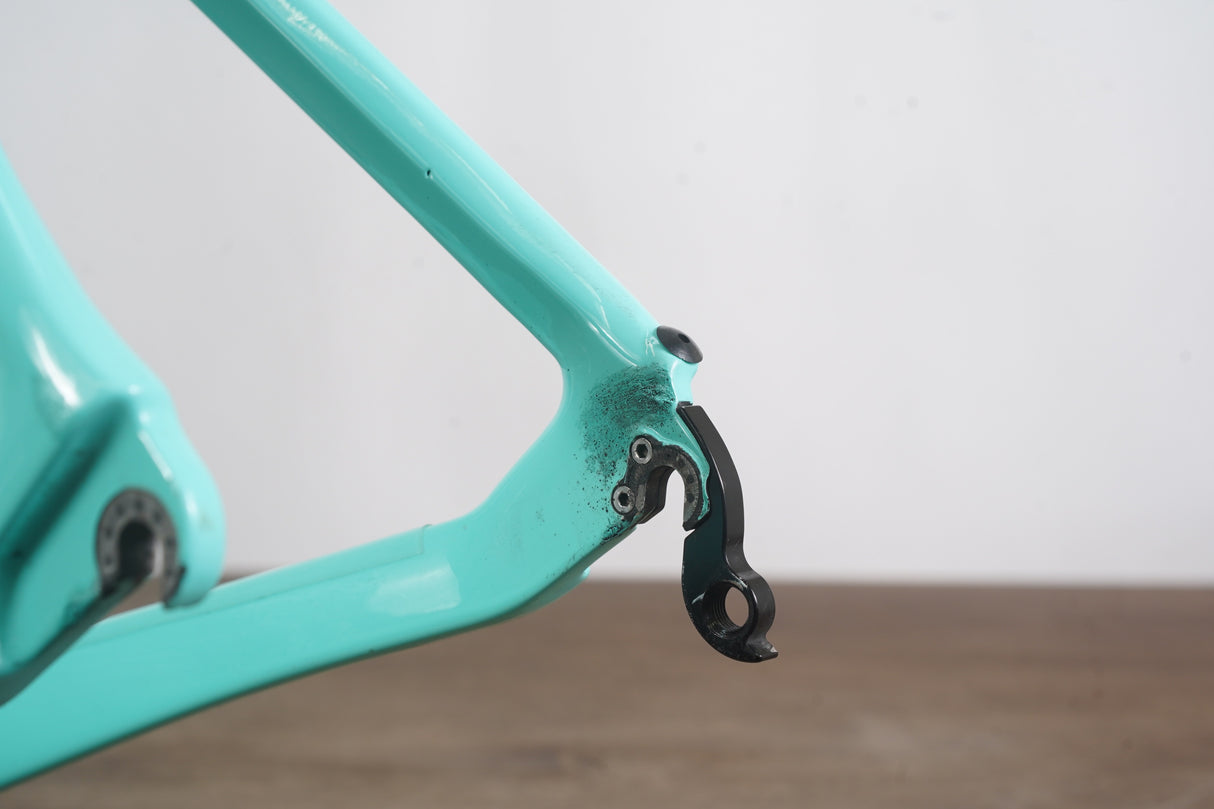 53cm Bianchi Oltre XR4 Carbon Aero Rim Brake Road Frameset