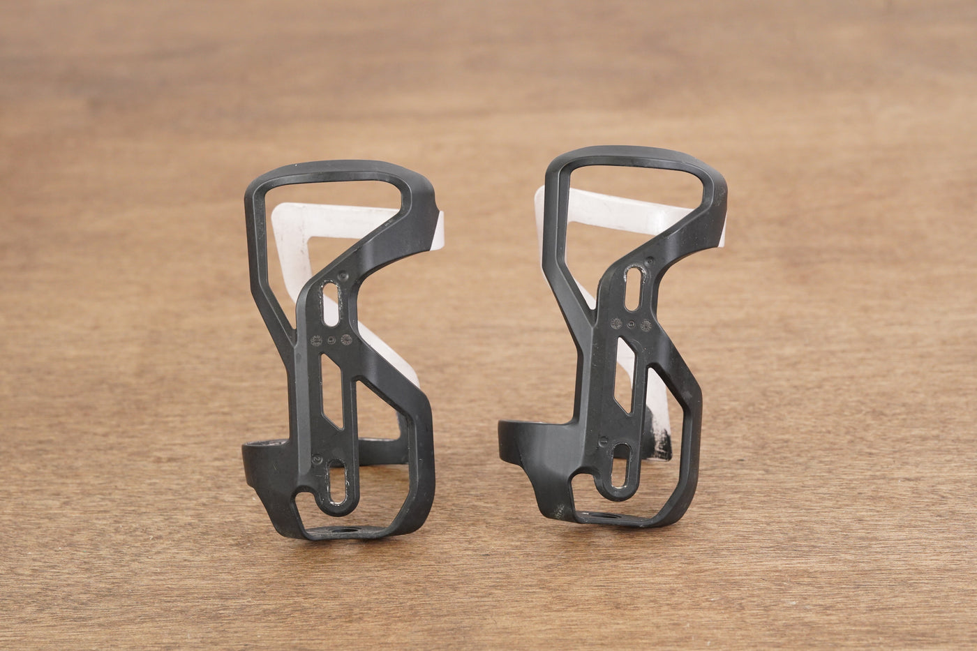 (2) Specialized Zee II Side Loader Water Bottle Cages RIGHT + RIGHT 83g