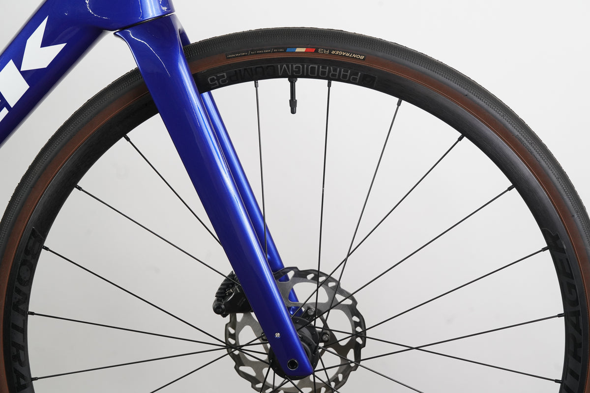 NEW 2024 58cm Trek Domane SL 6 Gen 4 Hex Blue 105 R7170 Di2 Carbon Disc Bike