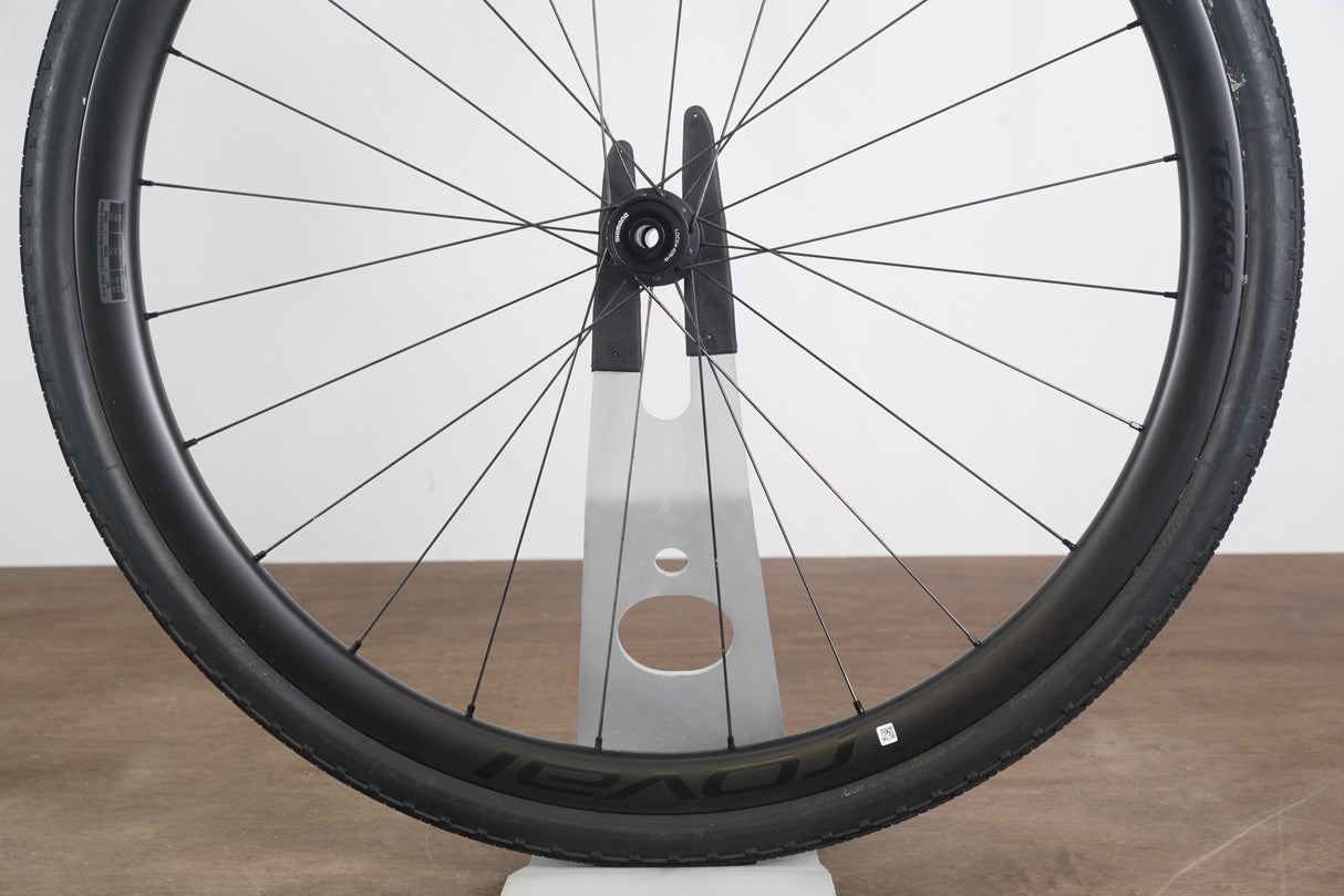 Roval Terra C DT Swiss 370 Carbon Tubeless Clincher Disc Brake Wheelset 11 Speed