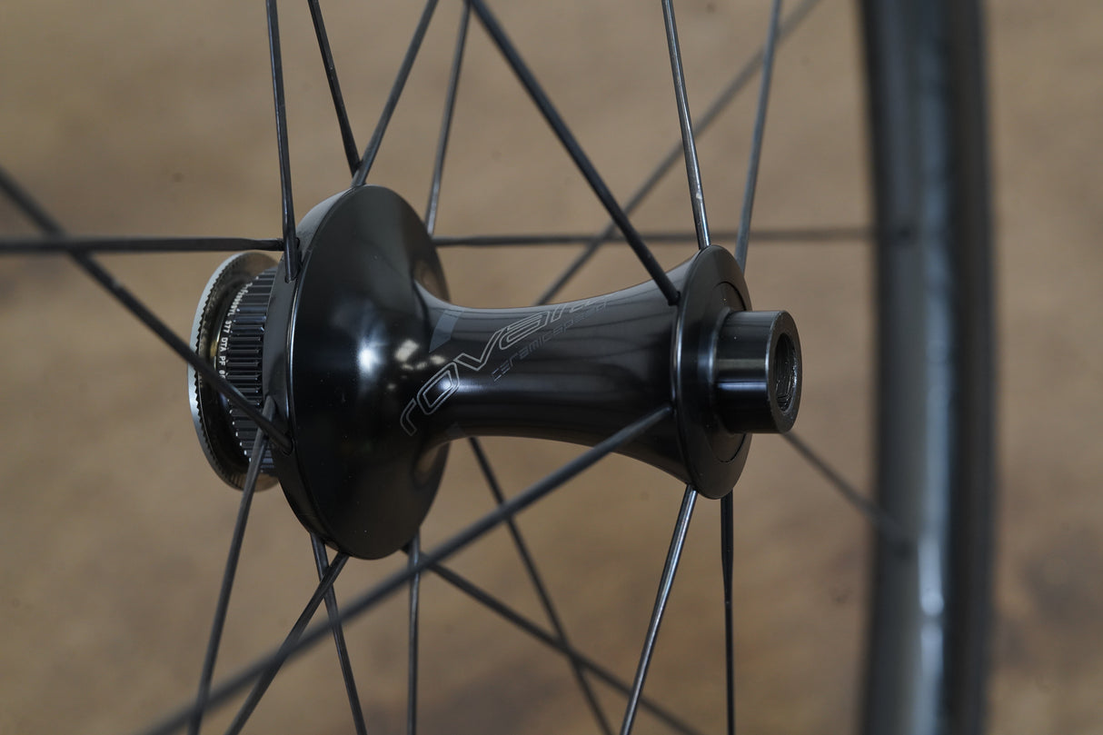 Roval CLX 32 Carbon Tubeless Clincher Disc Brake Wheelset Shimano/SRAM 11 Speed