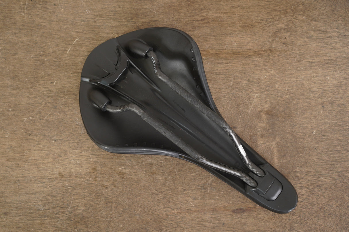 148mm (Large) Fizik Aliante Versus Evo R1 Carbon Rail Road Saddle 184g
