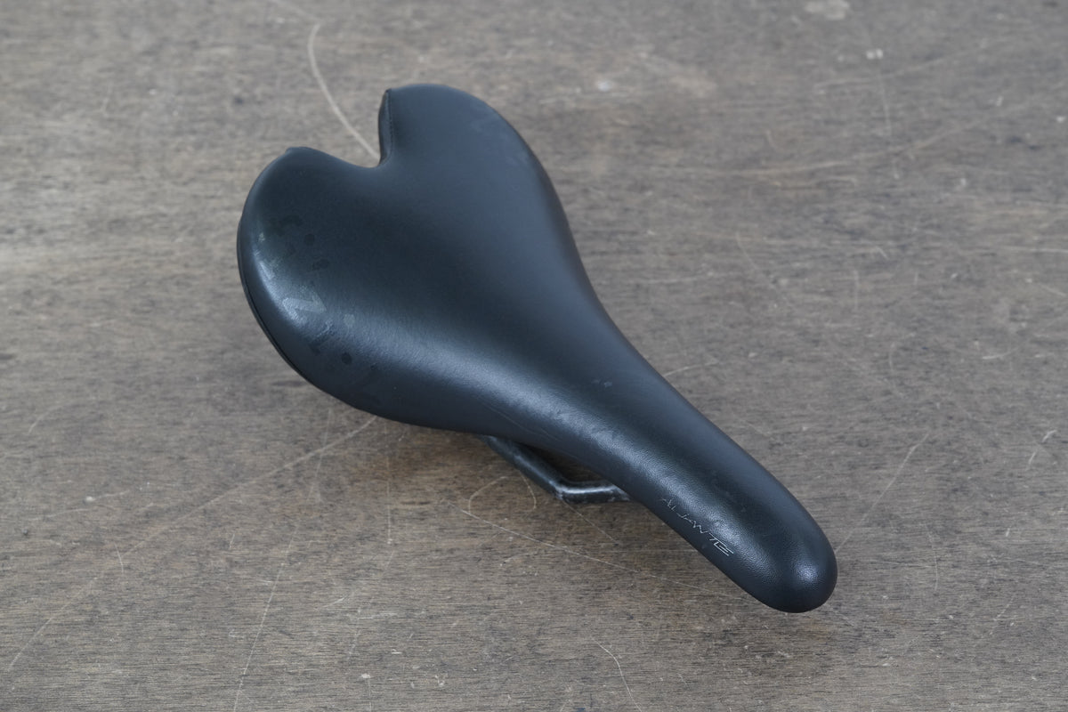 143mm Fizik Aliante Carbon Rail Road Saddle 212g