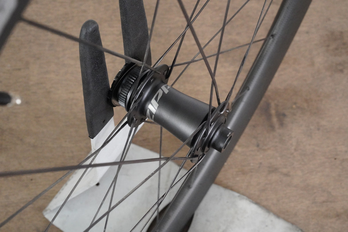 Zipp 404 Firecrest ZR1 Carbon Tubeless Disc Brake Wheelset Shimano/SRAM 11 Speed