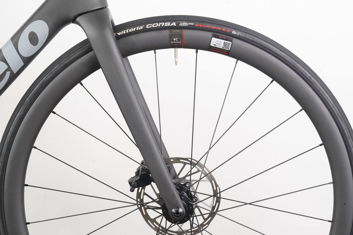 DEMO 2023 58cm Cervelo R5 Black Force AXS D2 Reserve 34|37 Carbon Disc Road Bike