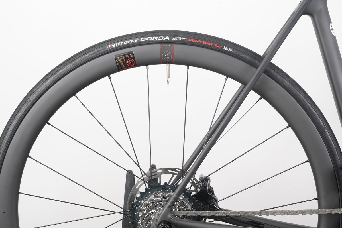 DEMO 2023 58cm Cervelo R5 Black Force AXS D2 Reserve 34|37 Carbon Disc Road Bike