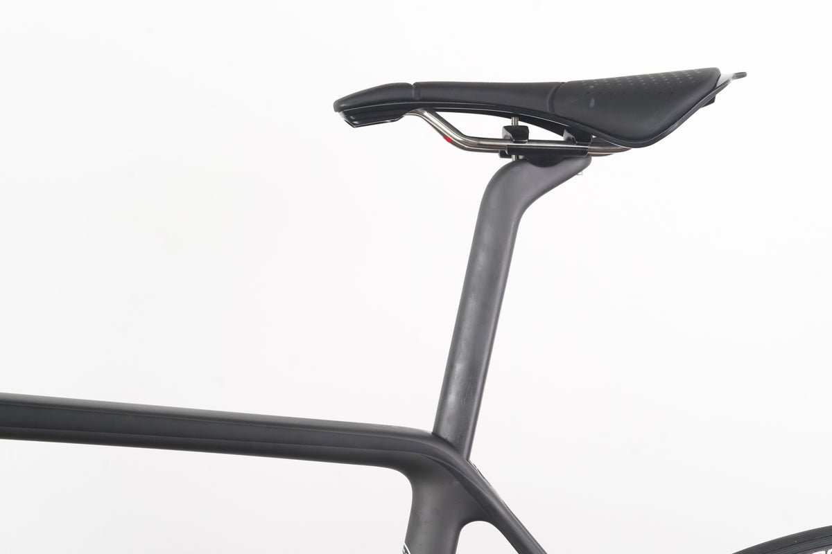 DEMO 2023 58cm Cervelo R5 Black Force AXS D2 Reserve 34|37 Carbon Disc Road Bike