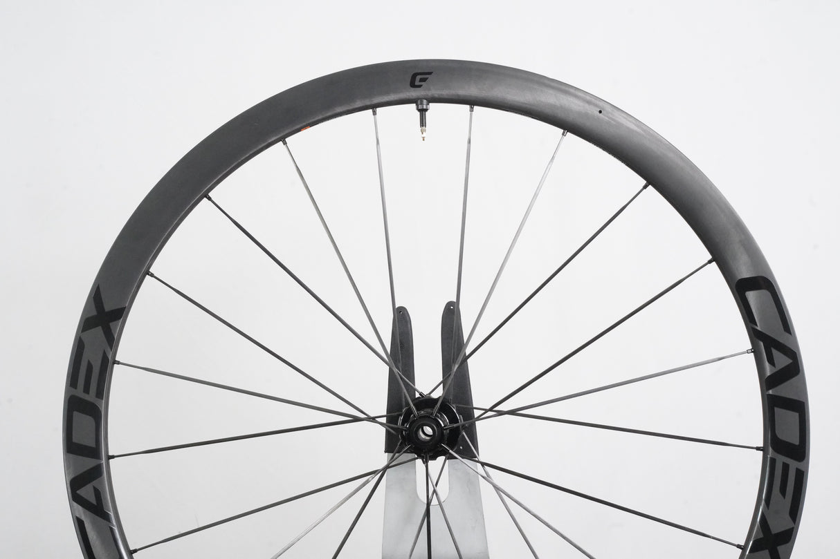 Cadex 36 Carbon Tubeless Clincher Disc Brake Wheelset Shimano/SRAM 11 Speed