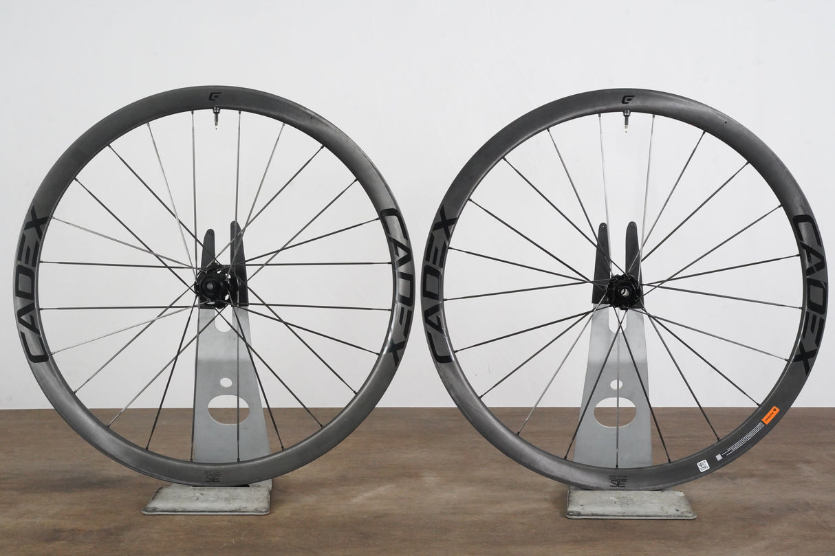 Cadex 36 Carbon Tubeless Clincher Disc Brake Wheelset Shimano/SRAM 11 Speed