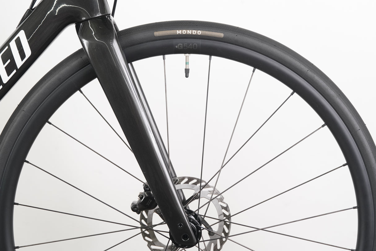 DEMO 2024 56cm Specialized Roubaix Sport SL8 105 R7120 Carbon Disc Road Bike