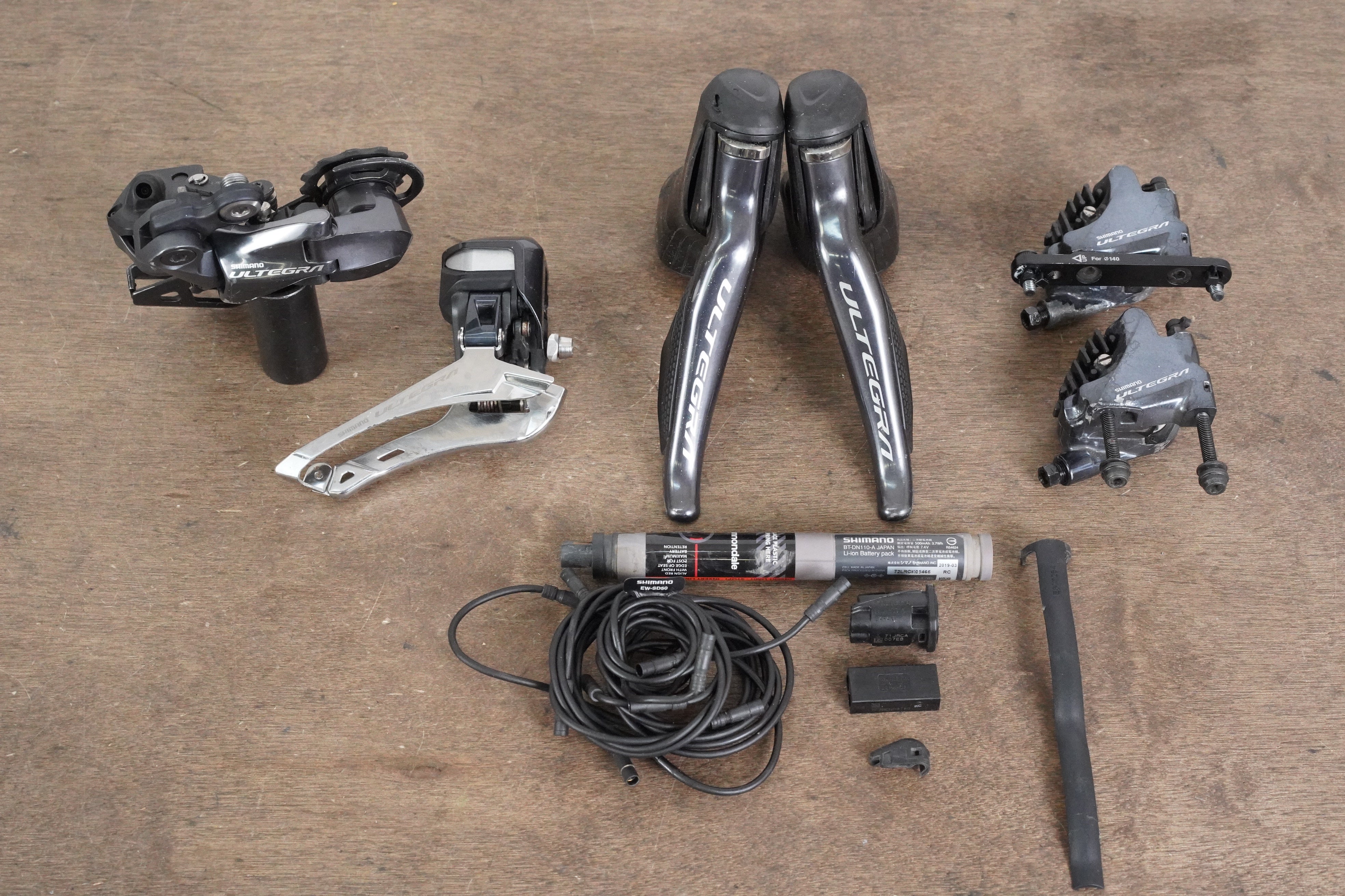 Shimano Ultegra R8070 Di2 11 Speed Electronic Hydraulic Disc