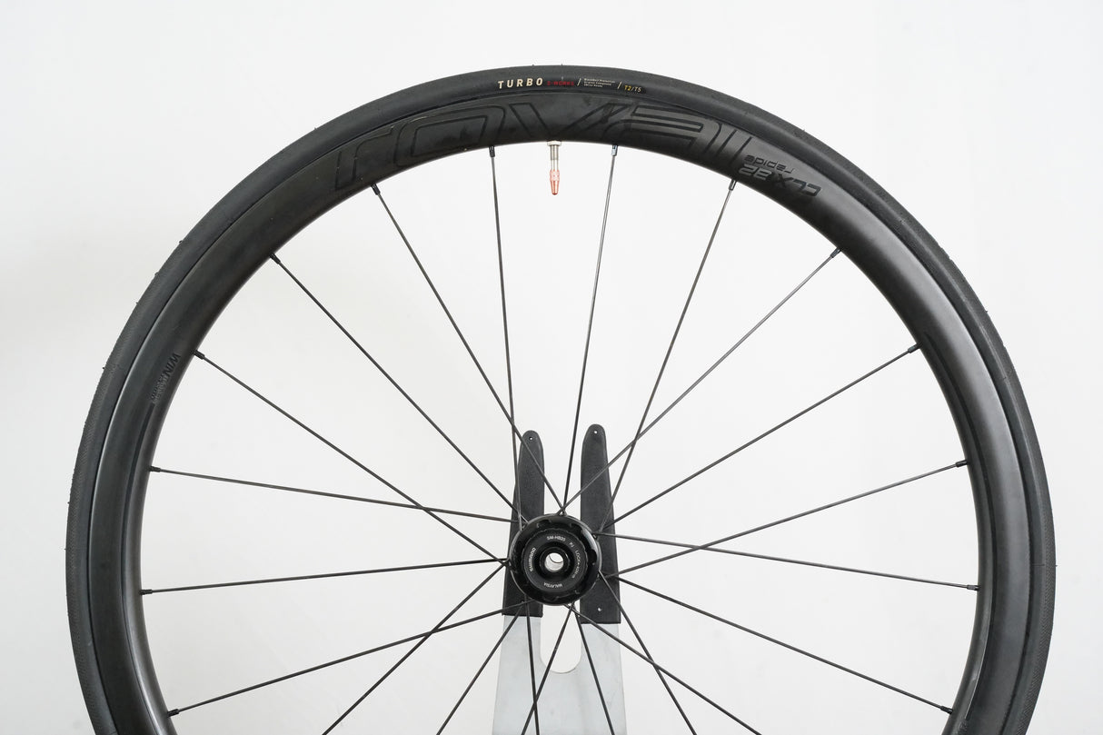 Roval CLX 32 Carbon Tubeless Clincher Disc Brake Wheelset Shimano/SRAM 11 Speed