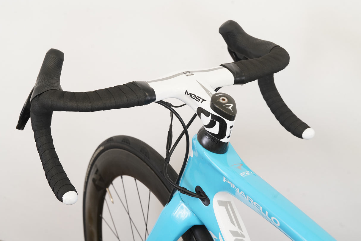 51.5cm Pinarello Dogma F10 Shimano Dura-Ace R9170 Di2 Reynolds Carbon Disc Bike