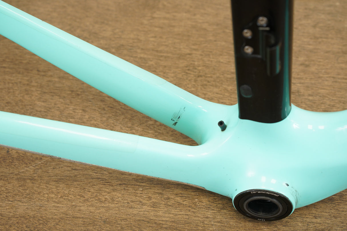 55cm Bianchi Oltre XR4 Carbon Aero Rim Brake Road Frameset