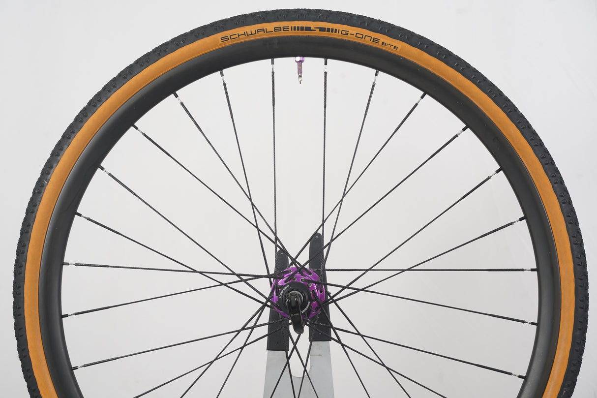 BERD Sparrow Industry Nine Solix PolyLight Tubeless Carbon Disc Wheelset 11 Speed