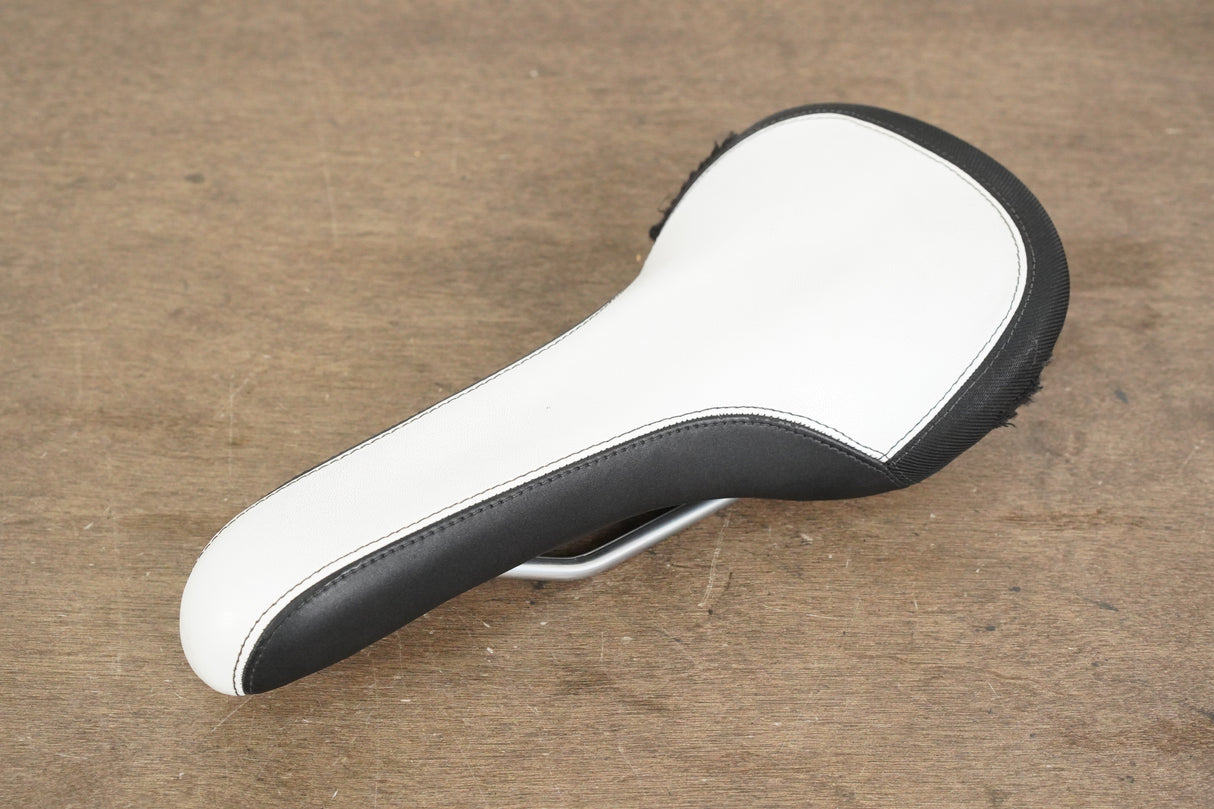 138mm Velo Alloy Rail Road Saddle 305g