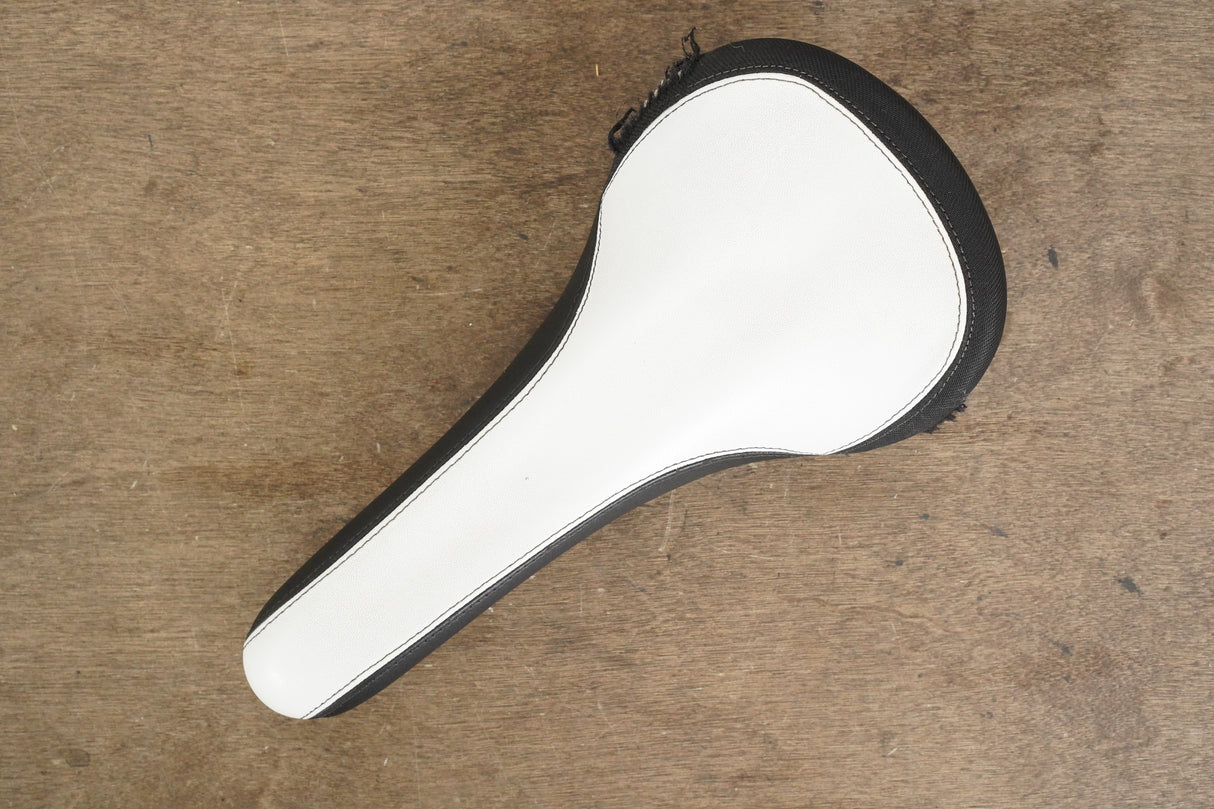 138mm Velo Alloy Rail Road Saddle 305g