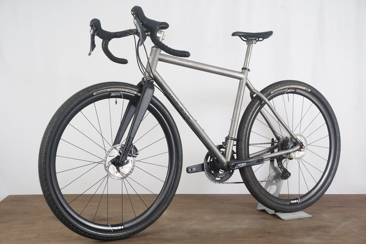 NEW 54cm Moots Routt 45 Shimano GRX RX810 11 Speed Disc Titanium Gravel Bike