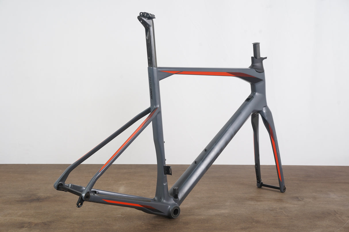 54cm BMC RoadMachine 01 THREE Carbon Disc Brake Road Frameset