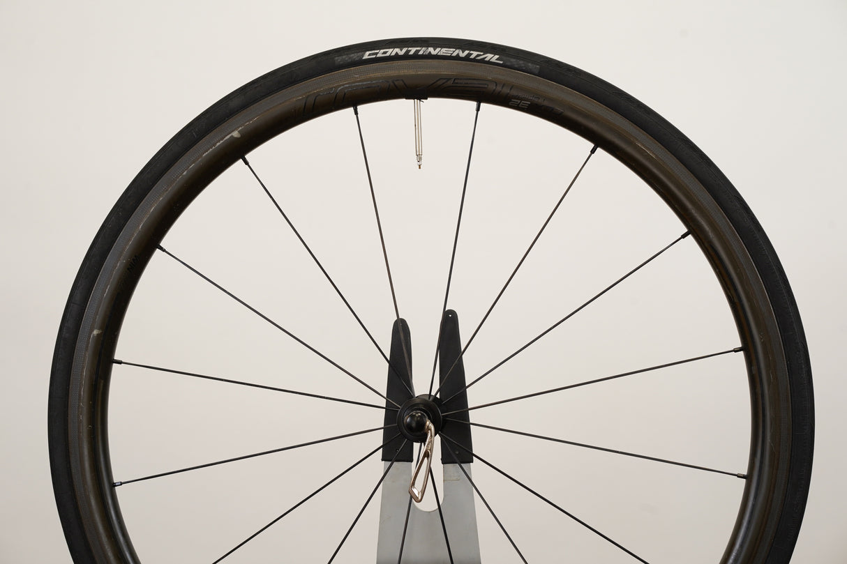 FRONT Roval CLX 32 Carbon Tubeless Clincher Rim Brake Wheel