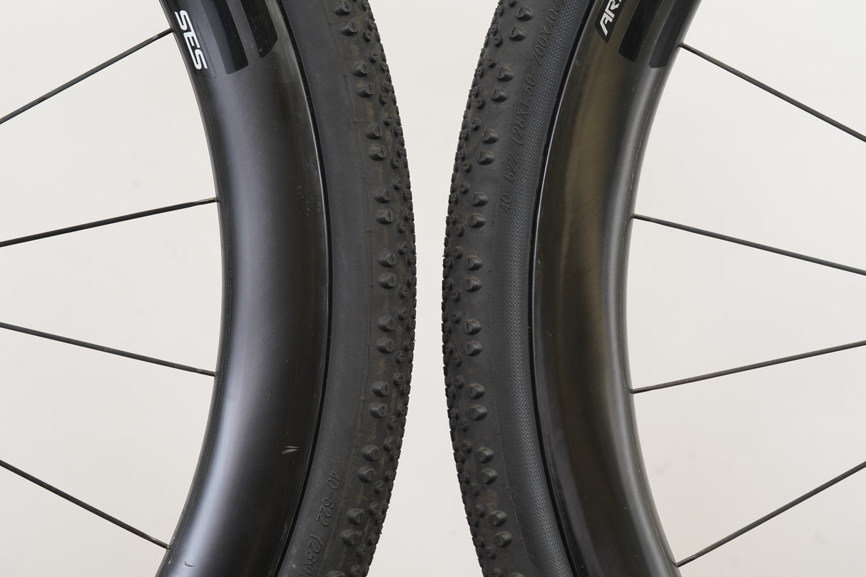 ENVE 3.4 SES AR Disc Chris King R45D Carbon Tubeless Clincher Disc Wheelset 11 Speed