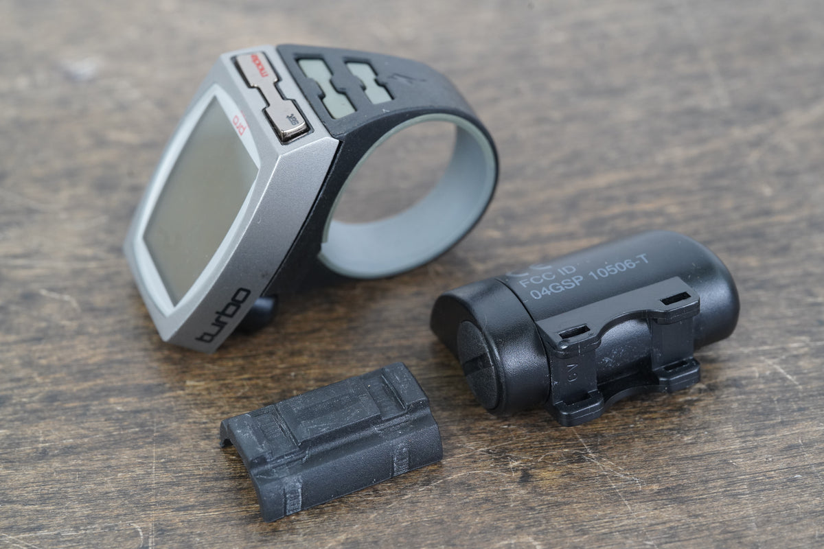Specialized Turbo Pro Wireless Cycling GPS Computer + Mount + Sensor 59g