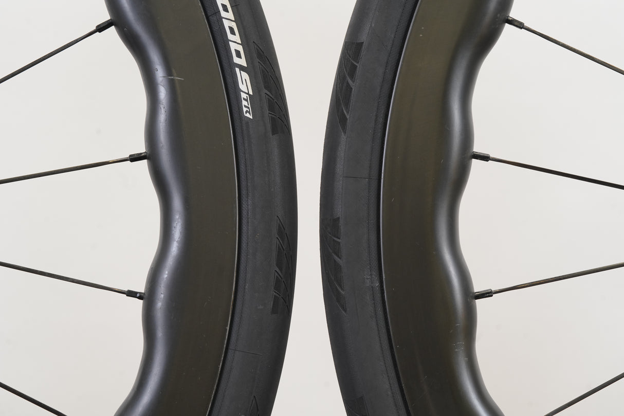 Princeton CarbonWorks Grit 4540 White Industries CLD Tubeless Carbon Disc Wheelset