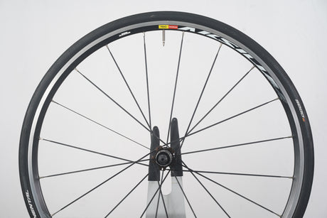 Mavic Aksium Alloy Rim Brake Clincher Wheelset Shimano/SRAM 11 Speed