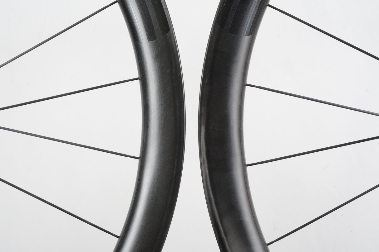 ENVE SES 3.4 AR Disc Chris King R45D Carbon Tubeless Disc Brake Wheelset 11 Speed