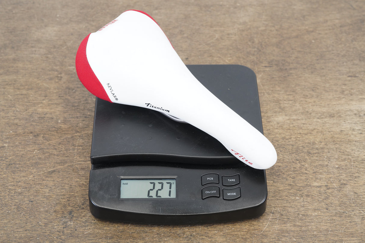 NOS 140mm Selle Italia Flite Titanium Rail Road Saddle 227g