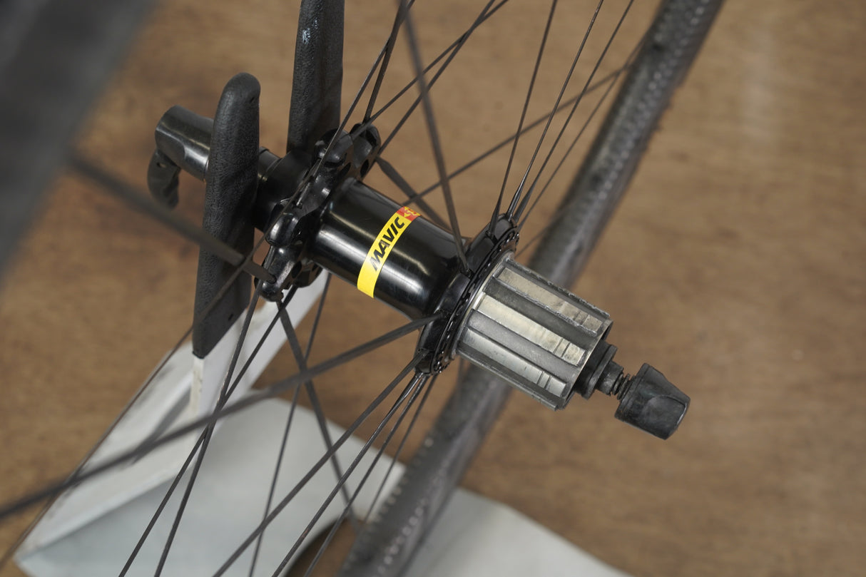 Mavic Cosmic Carbon Clincher Rim Brake Wheelset Shimano/SRAM 11 Speed