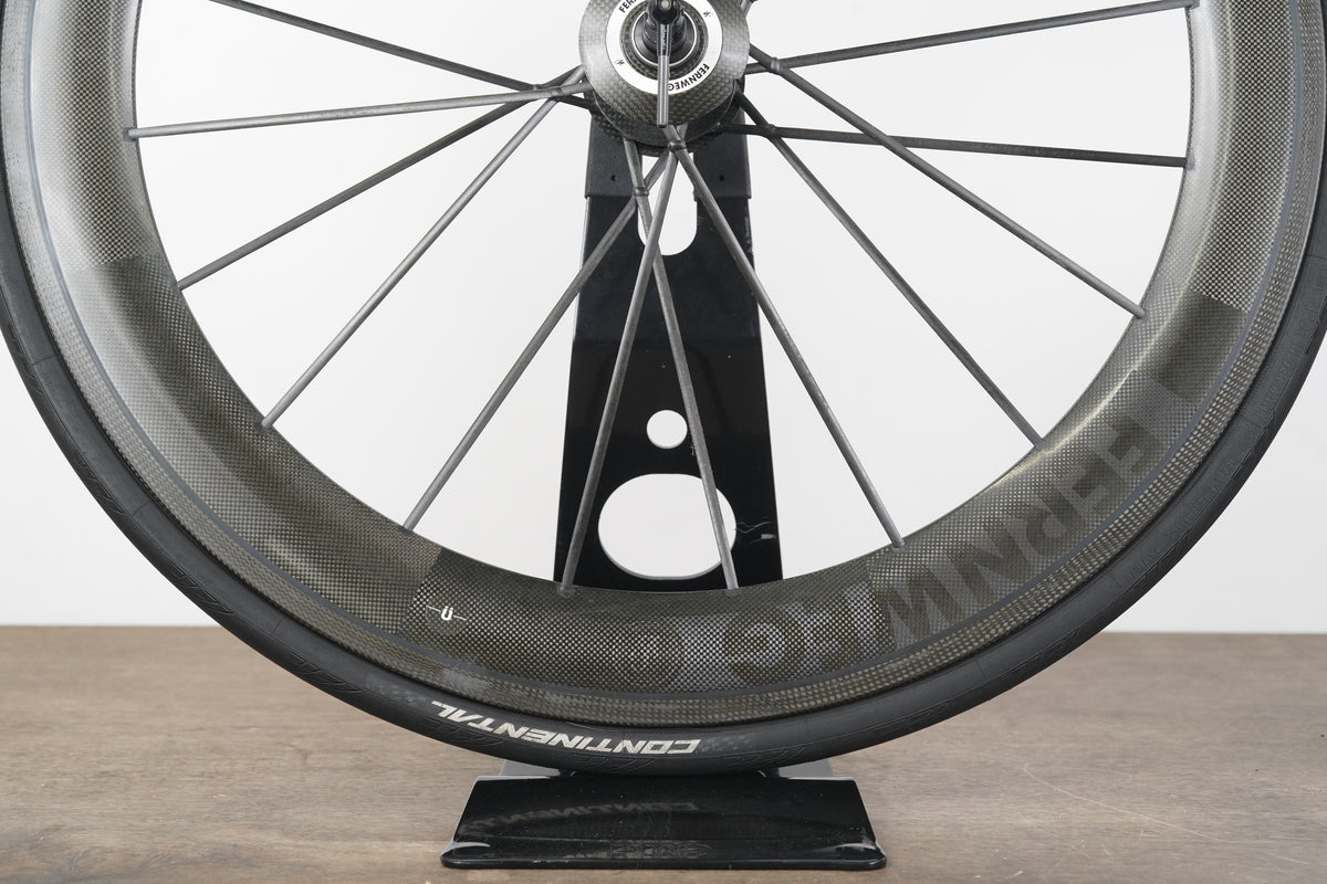 Lightweight Fernweg Carbon Clincher Rim Brake Wheelset Shimano/SRAM 11 Speed