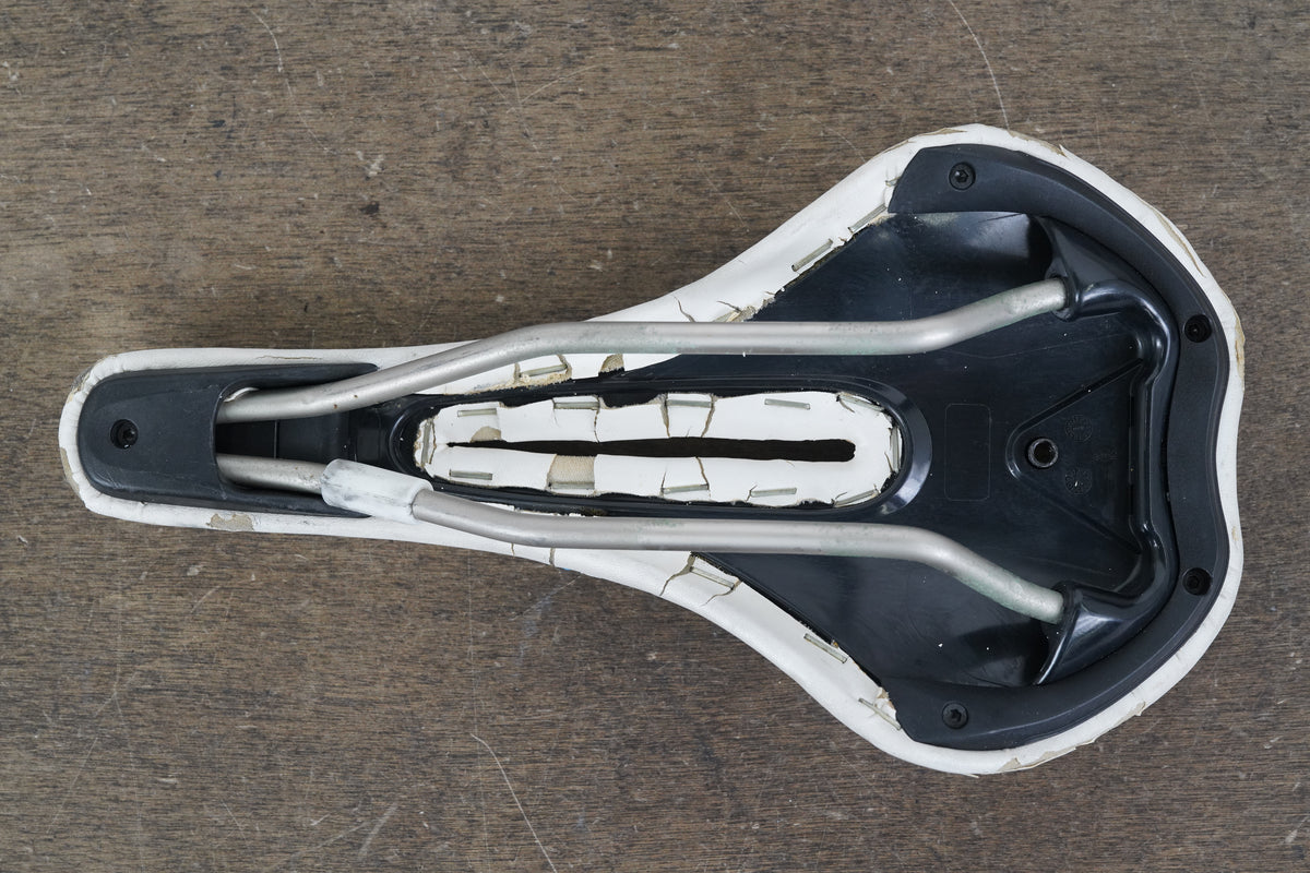 132mm Oval Concepts W700 Cr-Mo/Ti Rail Road Saddle 281g