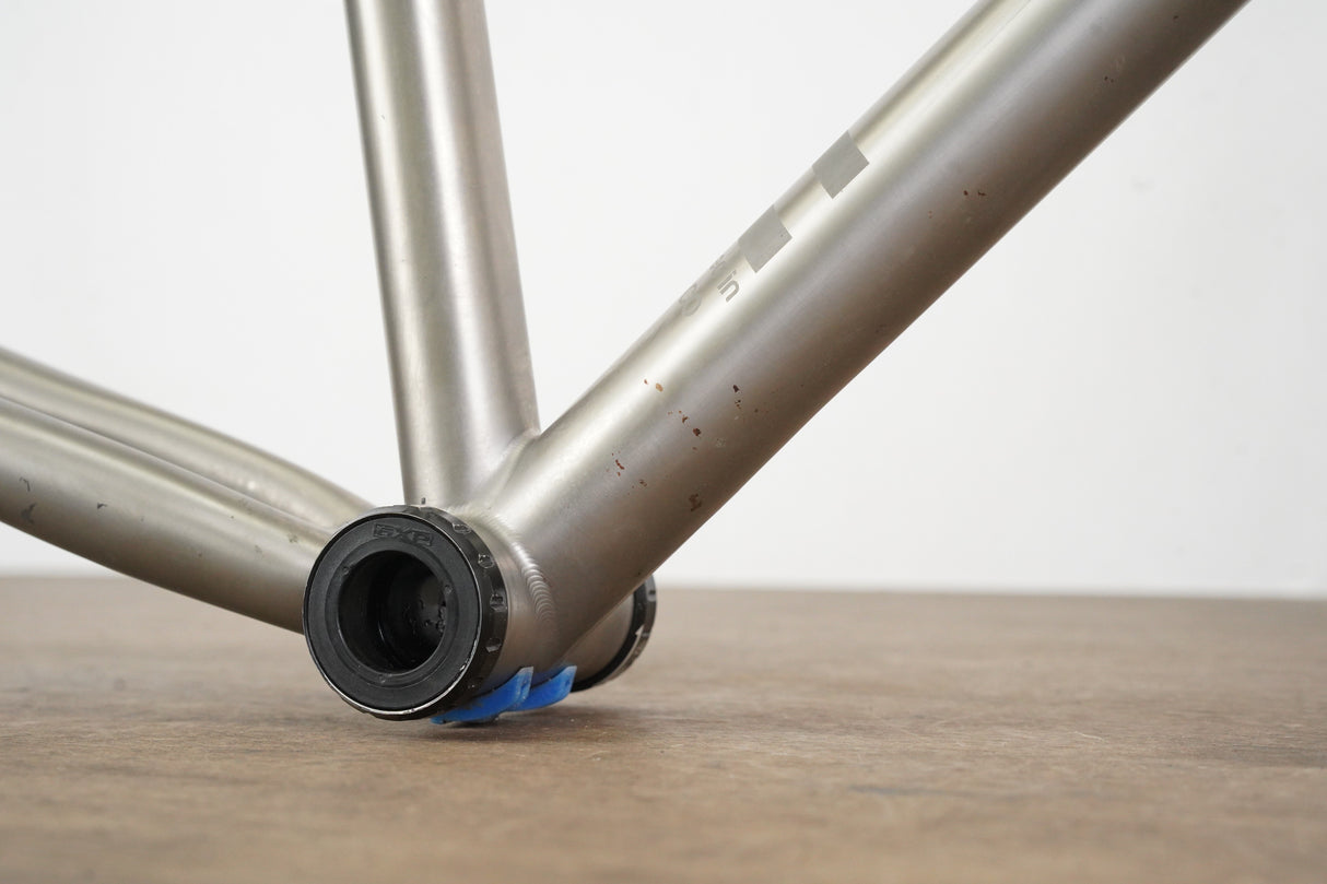 54cm Mosaic GT-2 Titanium Disc Brake Road Frameset